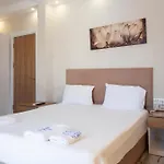 מלון אהבה Marin Yalikavak 3*