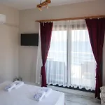 Marin Yalikavak بيت الحب بودروم